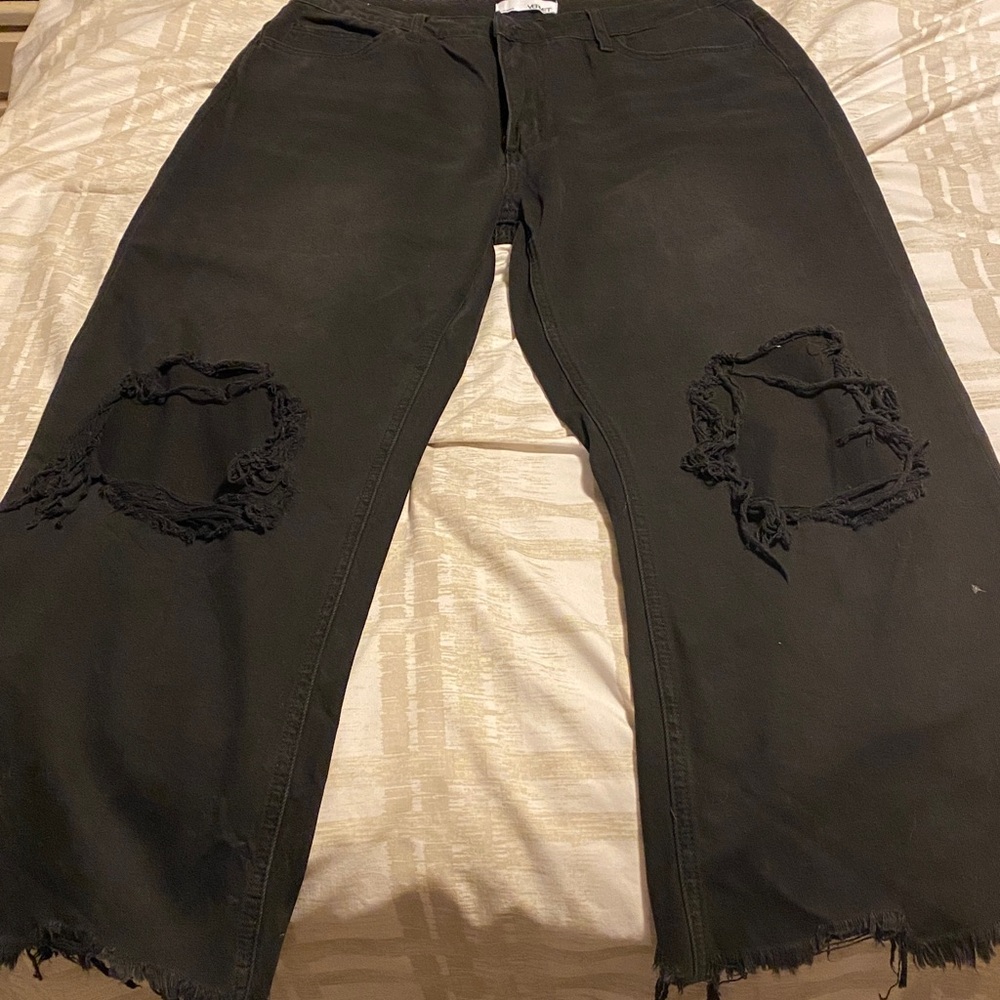 Black Vervet Los Angeles Distressed Pants Size 32